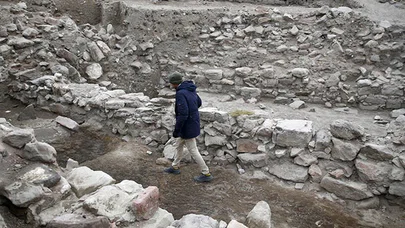 Kültepe'deki ören yerinin tarihi 300 yıl daha geriye gitti