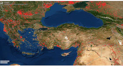 Yanan 85 bin futbol sahası büyüklüğündeki alan uzaydan görüntülendi
