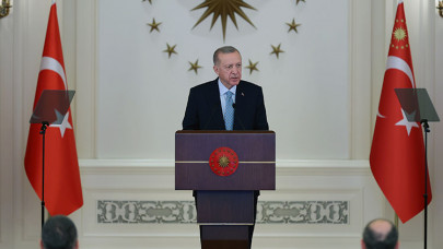 "Tüm başlıklarda zirveyi hedefliyoruz"