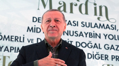 "Bizim demokrasiye ve siyasetin meşru yöntemlerle yapılmasına olan bağlılığımızı kimse sorgulay