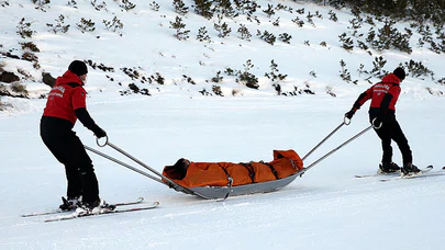 JÖAK ve JAK timleri Palandöken'deki turistlerin güvenliği için 'daima göreve hazır'
