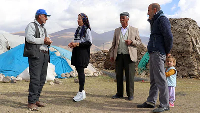Doğubayazıtlı genç kız muhtarlık yaptığı köye hizmet için çabalıyor