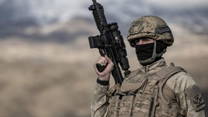 Komandolar kış öncesi Ağrı Dağı'nda 'ara bul yok et' parolasıyla görevde