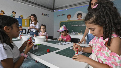 TEKNOFEST Bilim Sokağı'ndaki atölyeler çocukların uğrak yeri oldu