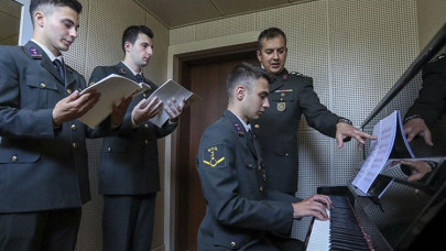 Bando Astsubay Meslek Yüksekokulu, 191 yıldır milli duygulara müziğiyle tercüman oluyor