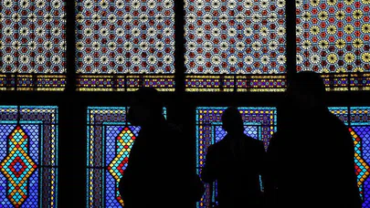 Azerbaycan'ın Dünya Kültür Mirası Listesi'ndeki Şeki Han Sarayı turist akınına uğruyor