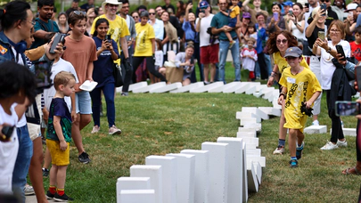 8000 Domino Taşı Toronto’da devrildi