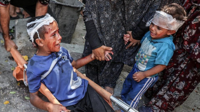 İsrail ordusu, Gazze'de oyun oynayan Filistinli çocukları hedef aldı