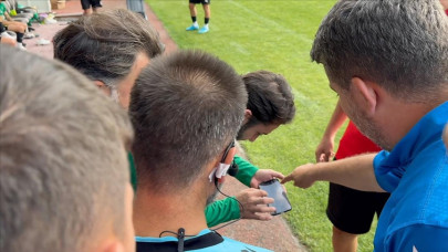 Hazırlık maçında telefonu VAR gibi kullanılan yerel gazeteci İbrahim Özyurt o anları anlattı