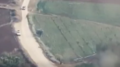 Muhalifler, rejim güçlerini Hama'da böyle kovaladı film sahnesi değil gerçek