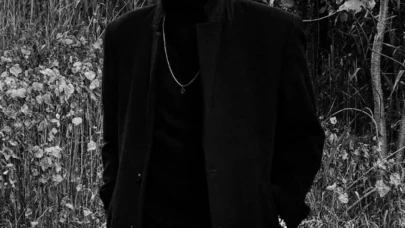 Uzak Şehir dizisi Kaya Albora Kimdir: Kaç Yaşında, Aslen Nerelidir? Detaylar!