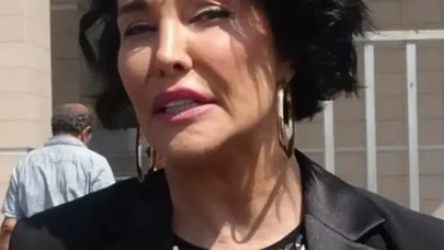 Deniz Akkaya’ya Şok: Sosyal Medyada Yaptığı Paylaşımlar Başına Dert Oldu, Yakalama Kararı Çıkarıldı!