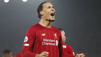 Van Dijk Galatasaray ile Anlaştı mı? Sezon Sonunda Geliyor mu?