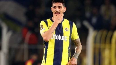 Fenerbahçe'de Samet Akaydin Şoku! Mourinho, Başakşehir Maçında Oynamayacak