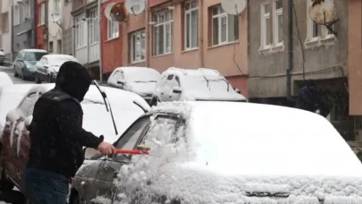 Uşak 30 Aralık Pazartesi Okul Var mı? Resmi Kurumlar Tatil mi?