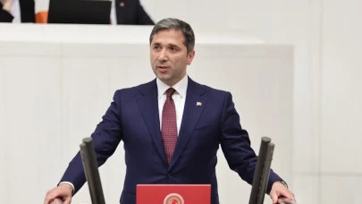 Zafer Sırakaya Suriye'yi Ziyaret Ediyor: İdlib, Halep, Hama ve Şam'da Önemli Temaslar