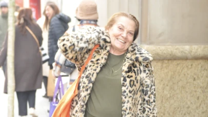 Kızılcık Şerbeti'nin 'Sönmez Anne'si Aliye Uzunatağan leopar tarzıyla dikkat çekti