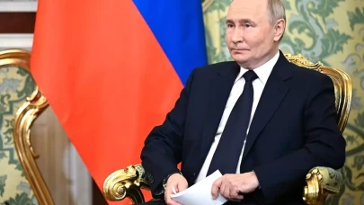 Tucker Carlson’ın Putin Suikast İddiaları Rusya’yı Ayağa Kaldırdı! ‘ABD’nin Gizli Planı Ortaya Çıktı!’