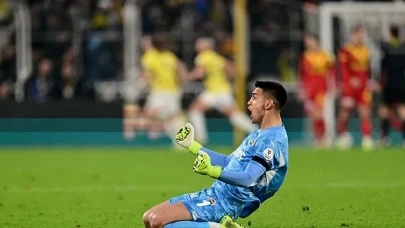 Fenerbahçe Kalecisi İrfan Can Eğribayat ve Eşine Yapılan Çirkin Saldırılar Ortaya Çıktı!