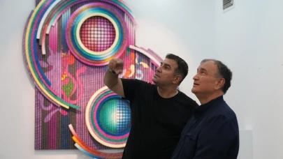 Ahmet Güneştekin’in “Kayıp Alfabe” Sergisi İstanbul’da! Sanat Dünyasına Damga Vuran Bu Sergiyi Kaçırmayın!