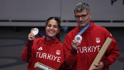 Finalde Ukrayna’yı Yenen Yusuf Dikeç ve Şevval İlayda Tarhan Şampiyon Oldu!