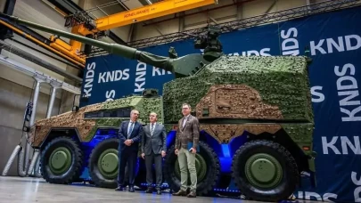 Almanya’dan Rusya’ya Rest! Ukrayna’ya Gelişmiş Obüsler Teslim Edildi