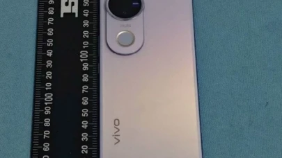 Vivo V50’nin Şaşırtan Özellikleri Sızdı! 90W Şarj ve 6000 mAh Bataryayla Geliyor