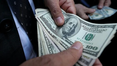 Dövizde dalgalanmalar devam ediyor! Dolar ve Euro haftaya nasıl başladı?