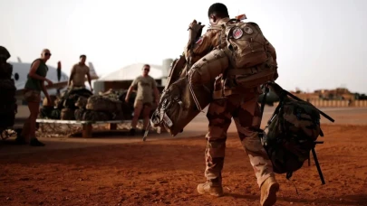 Fransa’nın Afrika Kabusu! Çad’dan Son Üssünü de Kaybetti, Sömürgeci Dönem Resmen Bitti!