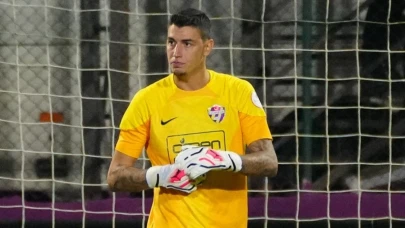 Eyüpspor’un Kalecisi Berke Özer Galatasaray İddialarına Yanıt Verdi! Transfer Olacak Mı?