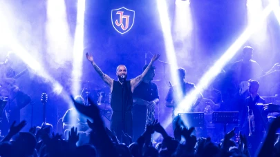 Berkay, İstanbul'da unutulmaz bir konser verdi