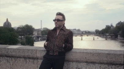 Mabel Matiz Paris Tatilinden Kliple Döndü