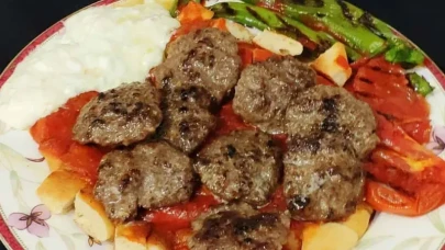 Görümce Sebzeli Köfte Dizme Nasıl Yapılır? En Kolay Tarifi ve Malzeme Listesi!