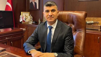 Kayyumla Gelen Zeyit Şener Kimdir? Mersin Akdeniz Belediyesi'ne Kayyum Ataması Yapıldı!