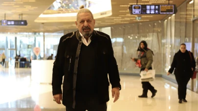 Spor Yorumcusu Erman Toroğlu soluğu alışveriş merkezinde aldı!