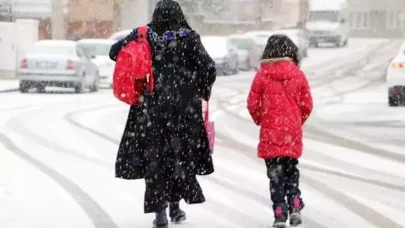 Yoğun Kar Geliyor! Sömestr Tatili Uzayacak mı? Okullar Açılmadan Hava Alarmı Verildi