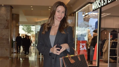 Eski manken Demet Şener alışveriş turunda