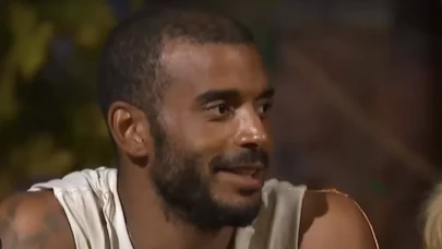 Survivor Efecan’ın gerçek adı bakın neymiş? Hikayesiyle herkesi şaşırttı! Babasıyla yıllar sonra tanışmış...