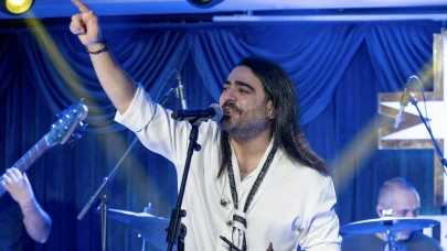 Karadeniz müziğinin sevilen ismi Selçuk Balcı, turne ve baba olma heyecanını anlattı