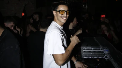 Müzik dünyasının yükselen yıldızı Melih Jön, dinleyicilerden büyük ilgi gördü