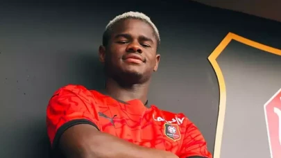 Fenerbahçe, Rennes’li Mikayil Faye’yi Gündemine Aldı! Barcelona Opsiyonu Dikkat Çekiyor