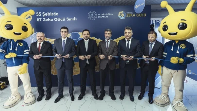 Turkcell Zeka Gücü Projesi'nin yeni sınıfı Elbistan'da hizmete açıldı
