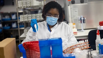 M Çiçeği Salgınında Vaka Sayısı Hızla Yükseliyor! 3017 Vaka Tespit Edildi 26 Kişi Hayatını Kaybetti