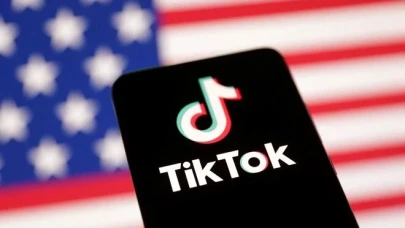 Trump’tan TikTok’a Yeşil Işık! 12 Saatlik Yasak Sonrası Uygulama Yeniden Erişime Açıldı!