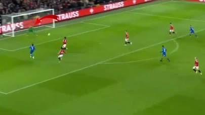 Manchester United’da Altay Bayındır Rangers’a 6 Kurtarışla Geçit Vermedi!