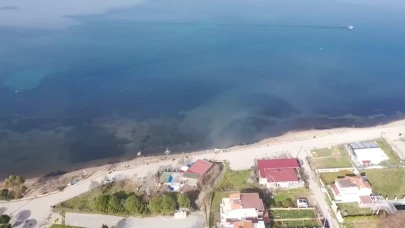 Balıkesir'de denizin rengi skandalı ortaya çıktı! Bakanlık işlem başlattı