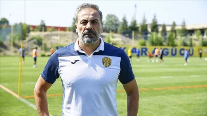 Adanaspor Antrenörü Mustafa Dalcı Kimdir? Aslen Nereli, Kaç Yaşında, Hangi Takımları Çalıştırdı, Kariyeri ve Hayatı