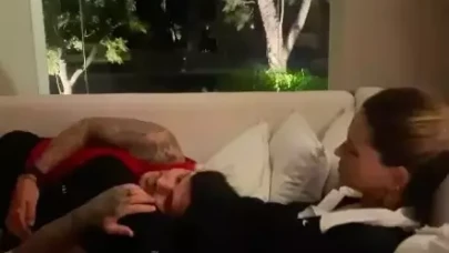 China Suarez’in Icardi’nin Saçlarını Okşadığı Anlar! Taraftarlar Suarez’e “Yenge” Dedi!