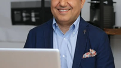 İzmir’de profesöre milyonluk tazminat davası