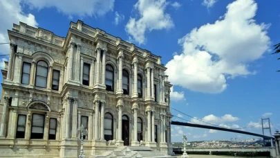 2025 Beylerbeyi Sarayı Giriş Ücretli mi, Ücretsiz mi? Giriş Ücreti Ne Kadar? Öğrencilere Ücretsiz mi?